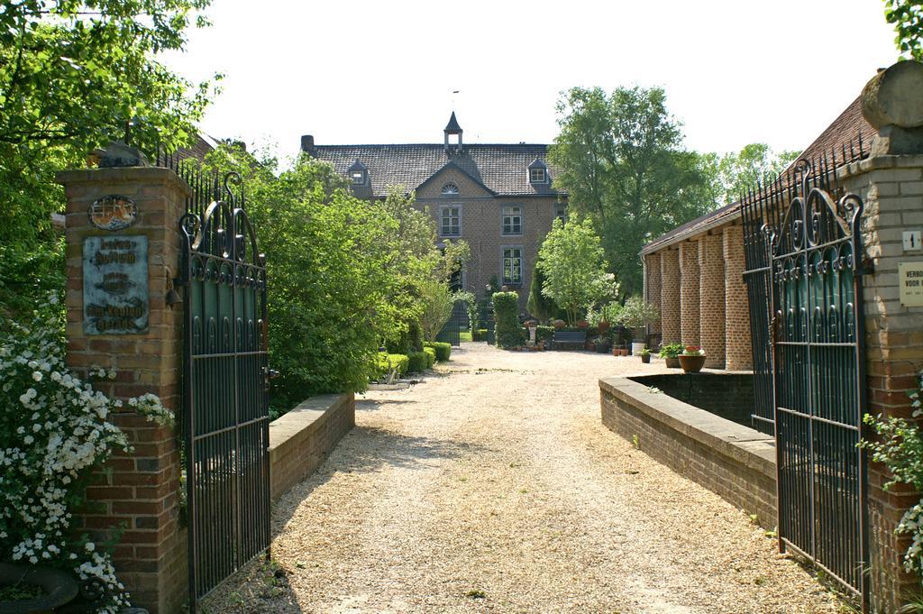 Chateau Holtum Hotel Born Eksteriør billede